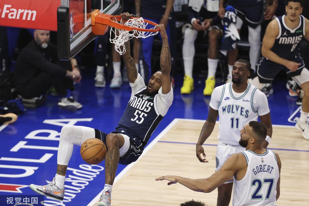 球员更多的 球员更多的